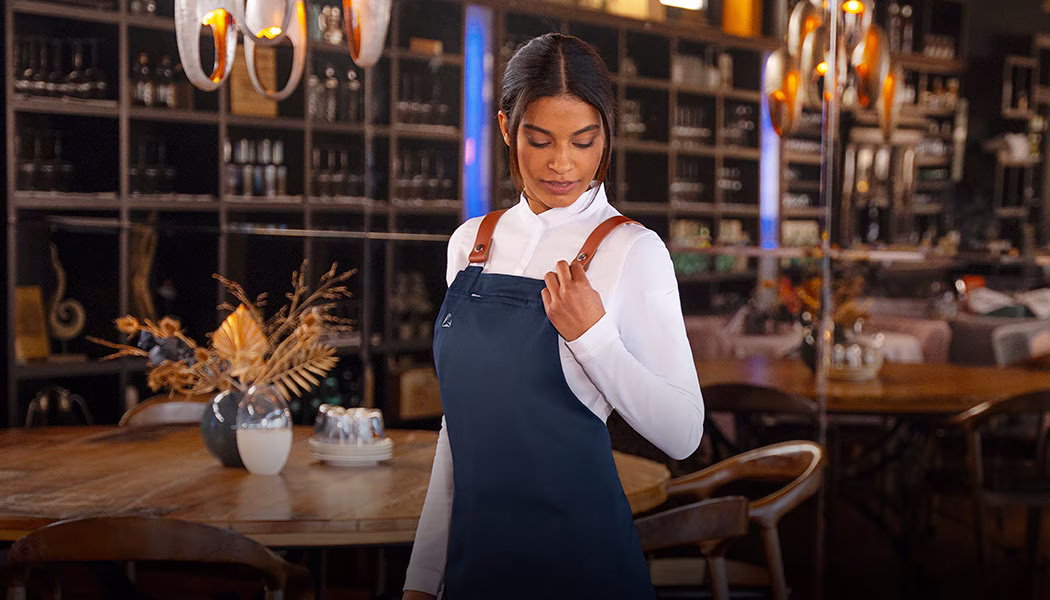 Person, Kellner, Getränk, Milch