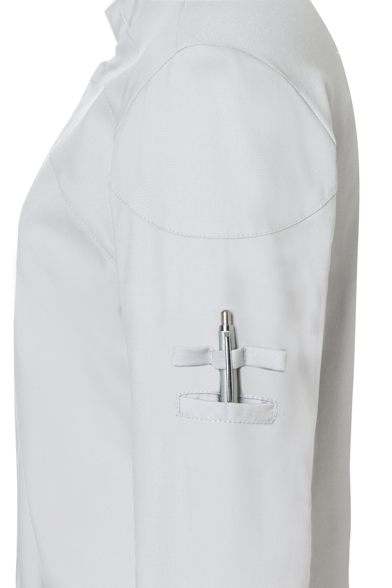 white, Tasche, Kugelschreiber, Jacke, Arm, weiß, Jacke, Tasche, Kugelschreiber, Armloch, white, Tasche, Klemmbefestigung, Jacke, Ärmelnaht, weiß, Tasche, Stift, Jacke, Schulter, white, Sleeve, Pocket, Pen, Jacket