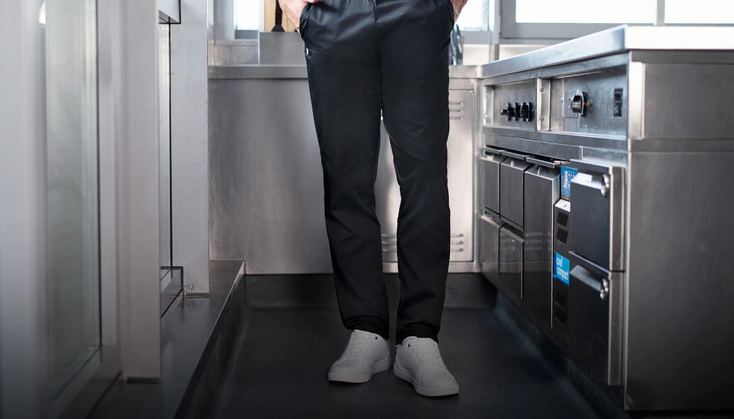 Bekleidung, Hosen, Schuh, Sneaker, Küche