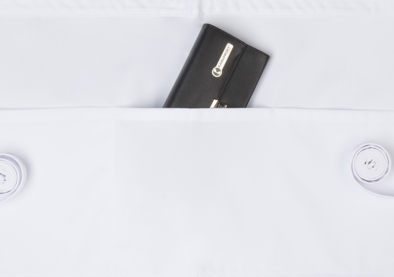 Vorbinder Basic in weiß, mit 3-Fach-Tasche, 60 x 35 cm
