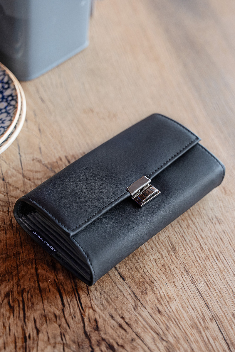 Leather wallet with 3-step closure | Karlowsky