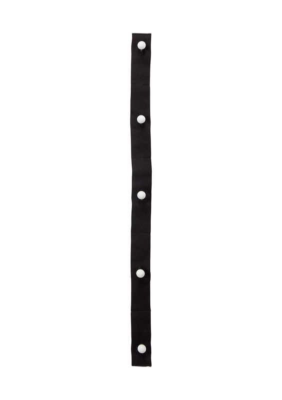 KARLOWSKY Knopfleiste 5-Loch für Kochjacken Damen – schwarz (Front)