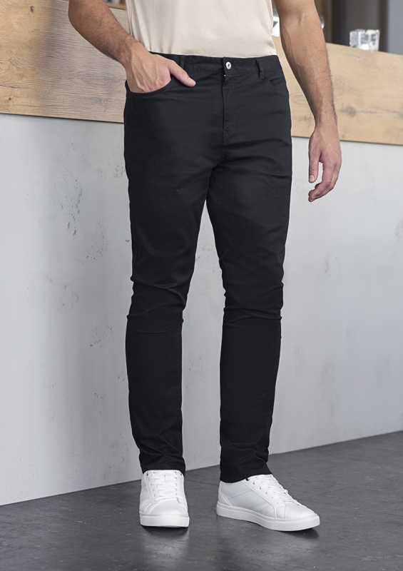 KARLOWSKY Herren 5-Pocket-Hose Classic-Stretch – schwarz (Am Modell)